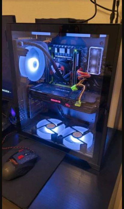 Геймърски компютър, монитор