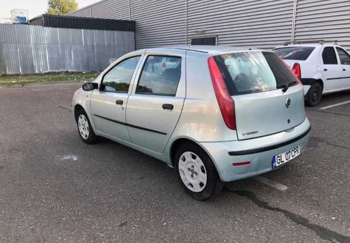 Vand fiat punto model 188 1.2 benzina