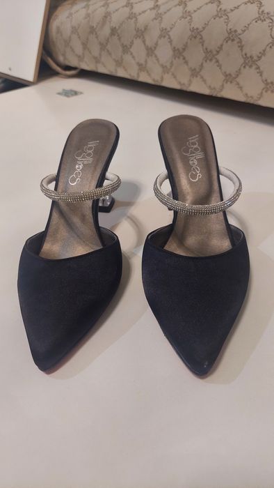 Женские вечерние туфли