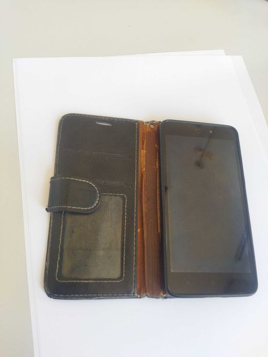 Смартфон Xiaomi Redmi 4A за ремонт или за части