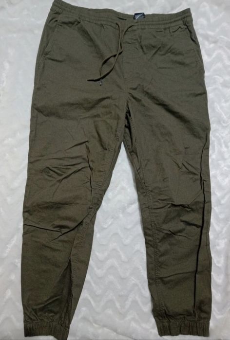 Pantaloni Jogger Bărbați H&M Regular Fit L (Croială XL)