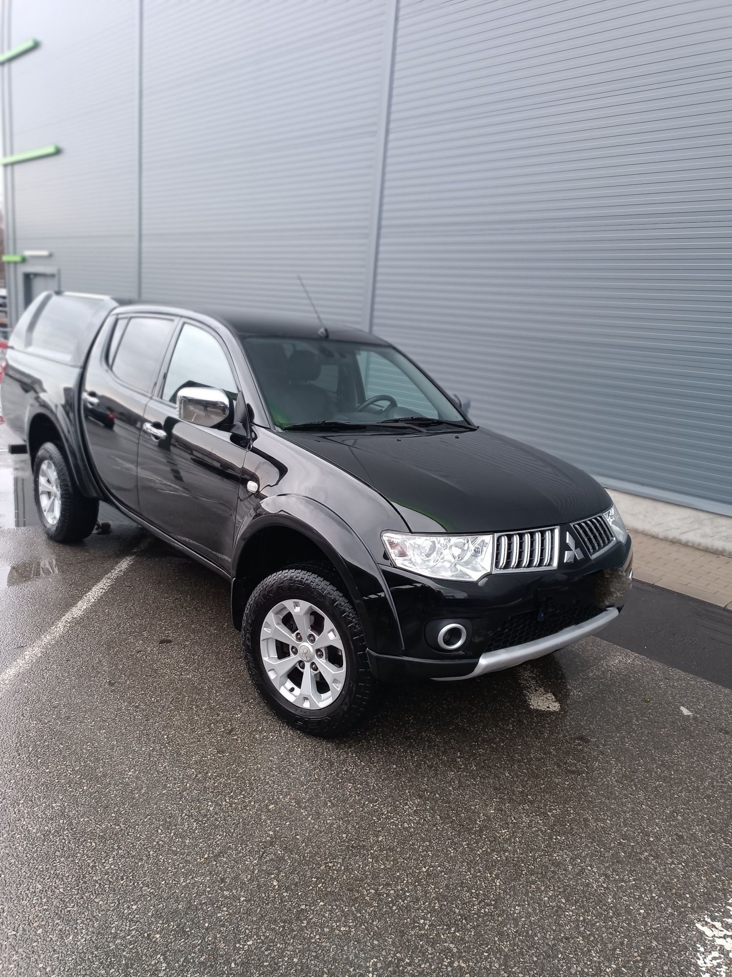 Vand Mitsubishi L200