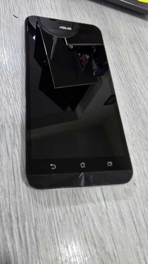 ASUS Zenfone Max  16 GB 2 GB RAM