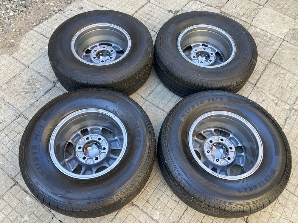 Гуми с лети джанти за тойота хайлукс/Hilux 15x7JJ 02-04г