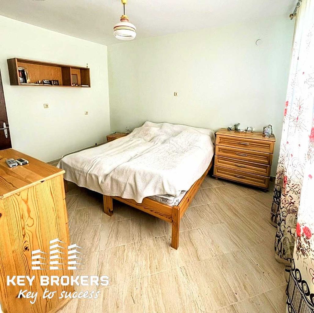 Продава се Къща в с. Прилеп, Област Бургас - 185 кв.м за 298 €/кв.м - Снимка #4