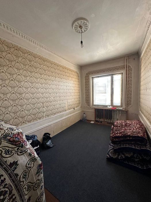 Куйлюк массив 5. 2-х комнатная. 4-й этаж. 58м². 2×6- балкон.