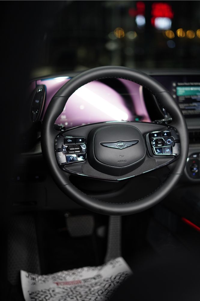Genesis G90 Black Edition