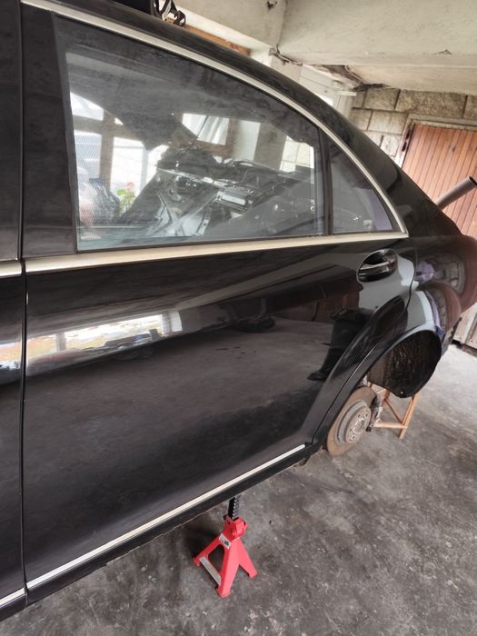 Задна лява врата Mercedes S class W221 Long
