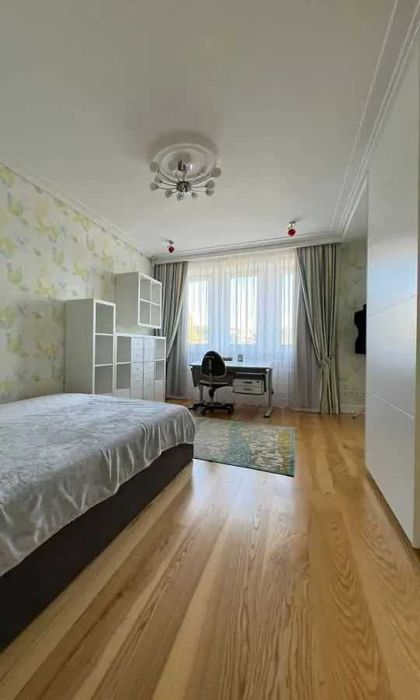 Дава се под наем Двустаен апартамент в София, Център - 66 кв.м за 408 € - Снимка #4