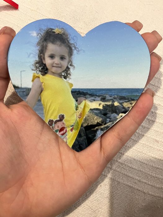 Персонализира подаръци