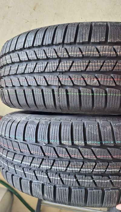 Vând 2 cauciucuri noi Continental