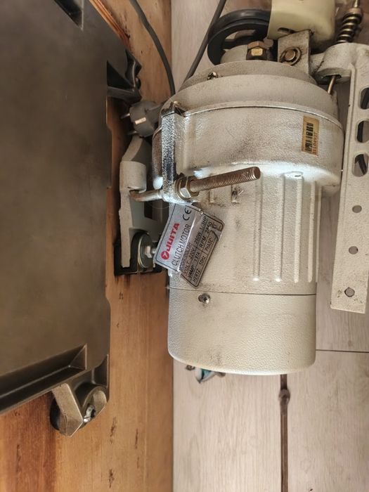 tikish mashinasi matori