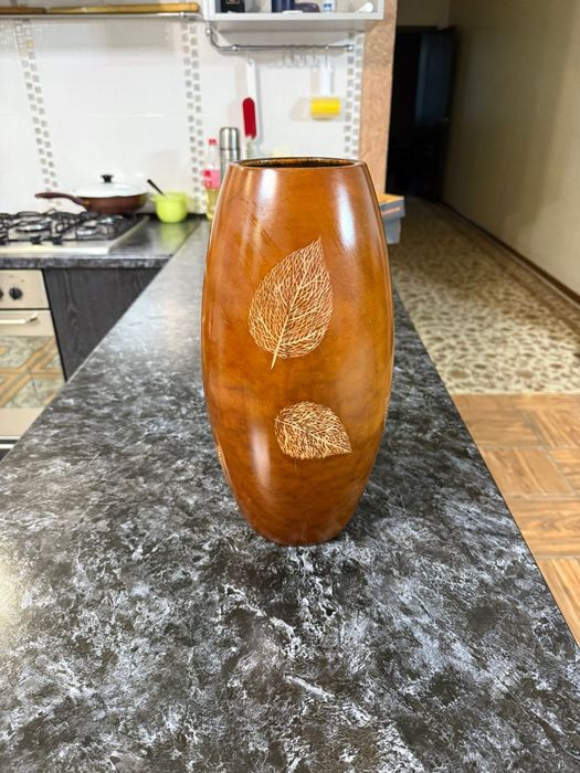 Ваза для цветов, для декора (дерево)