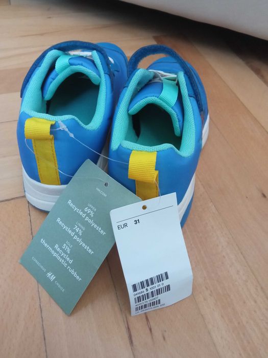 Adidași HM noi, mărimea 31