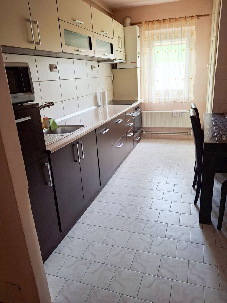 Apartament cu 3 camere in Medias, Sibiu.