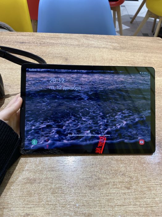 продается планшет самсунг SM-T725 64гб