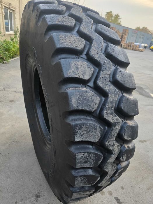 Шины на крана 445/95R25 бу
