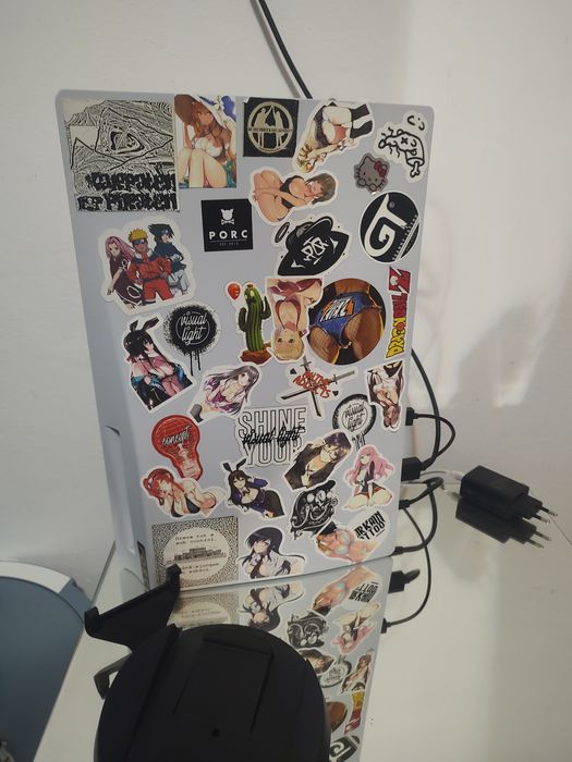 Playstation 5 disc edition cu God of war Ragnarok