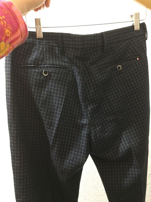 Вълнен кариран Tomy Hilfiger панталон тъмносин , 46