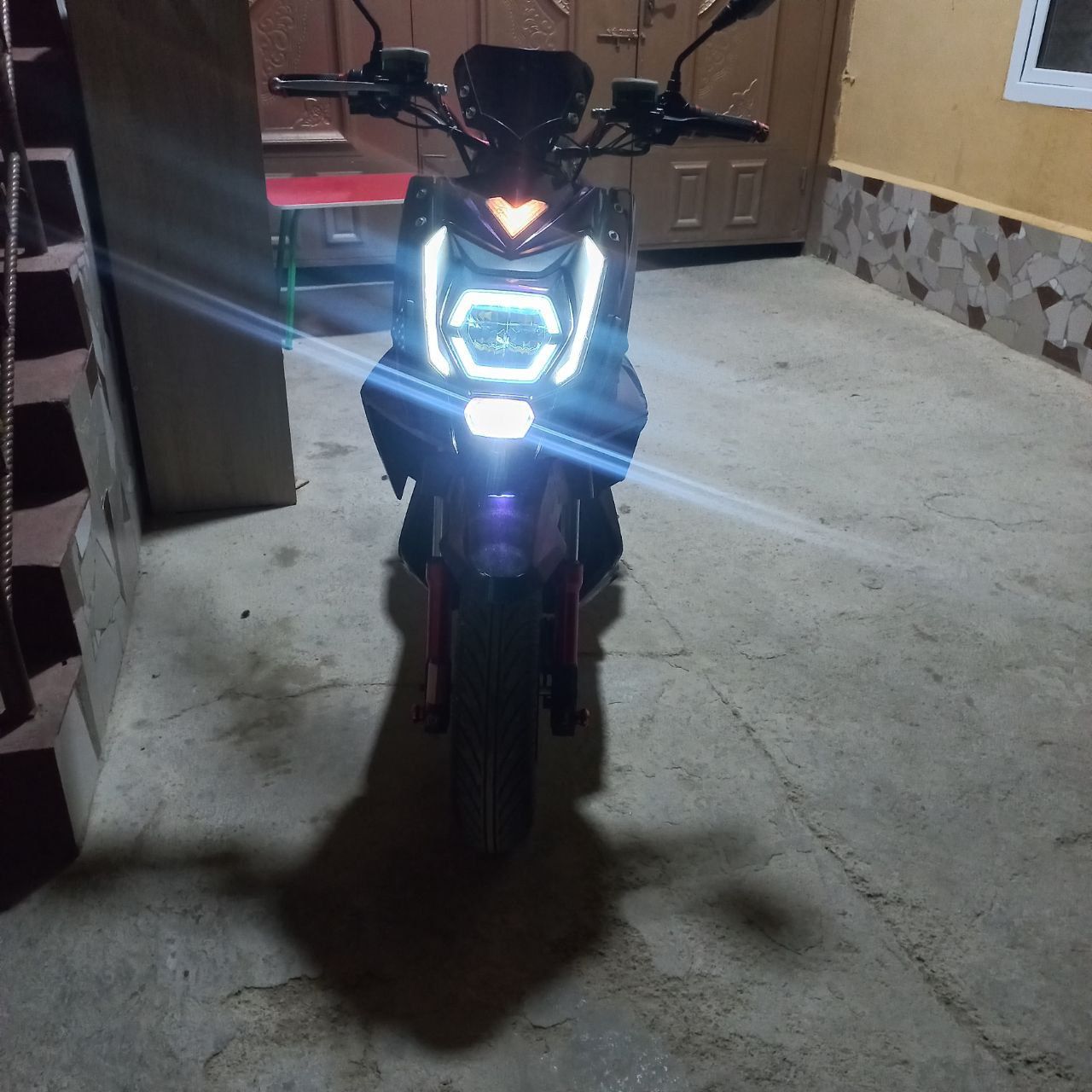 Redlayn skutr 2023 yil