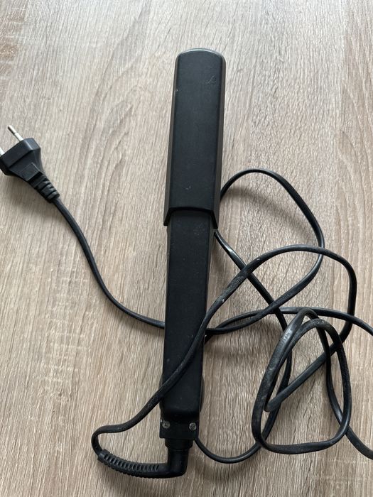 Преса за изправяне на коса Crown