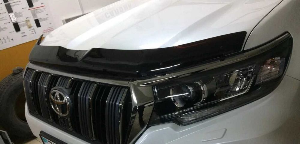 Дефлектор капота мухобойка для Toyota Prado 150 с 2017 по 2024