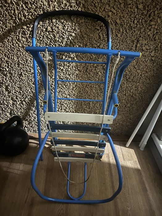 Продаются     Санки