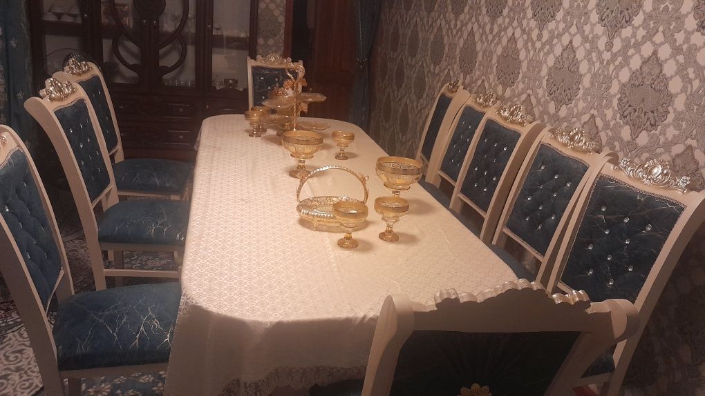 Stol stul kamplekti sotiladi kafolati bilan