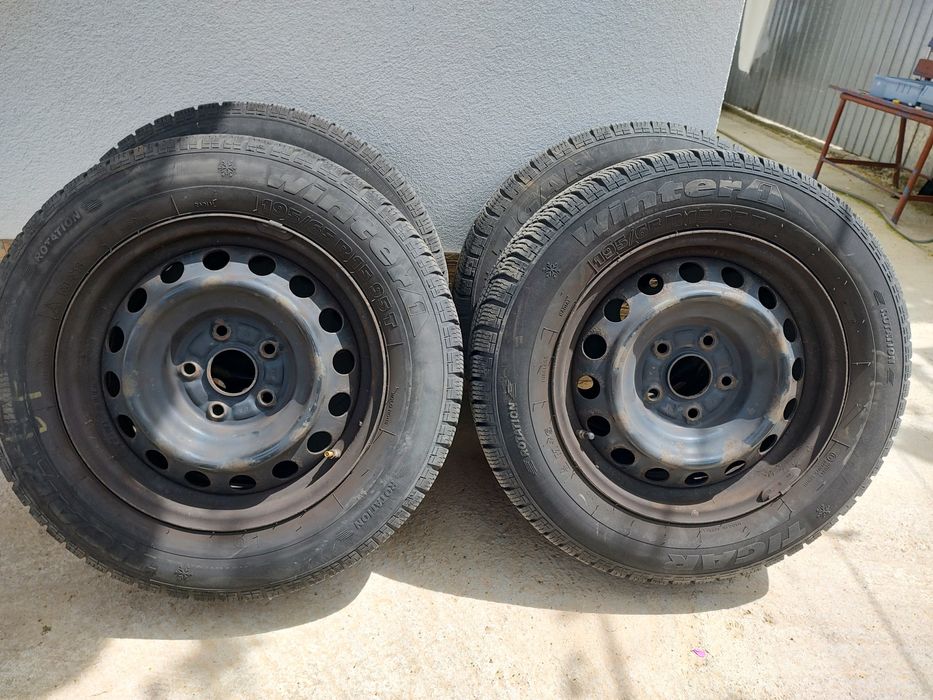 Set complet roți Toyota Corolla