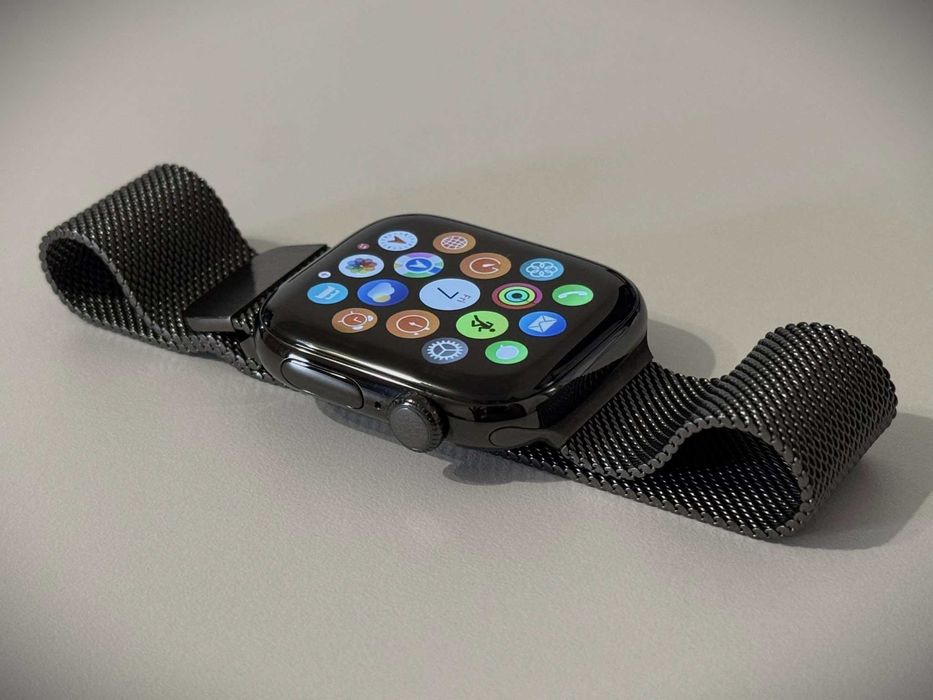 Бартер! Нов! Гаранция! Apple Watch 10 Titanium Cell 42mm Milanese Loop