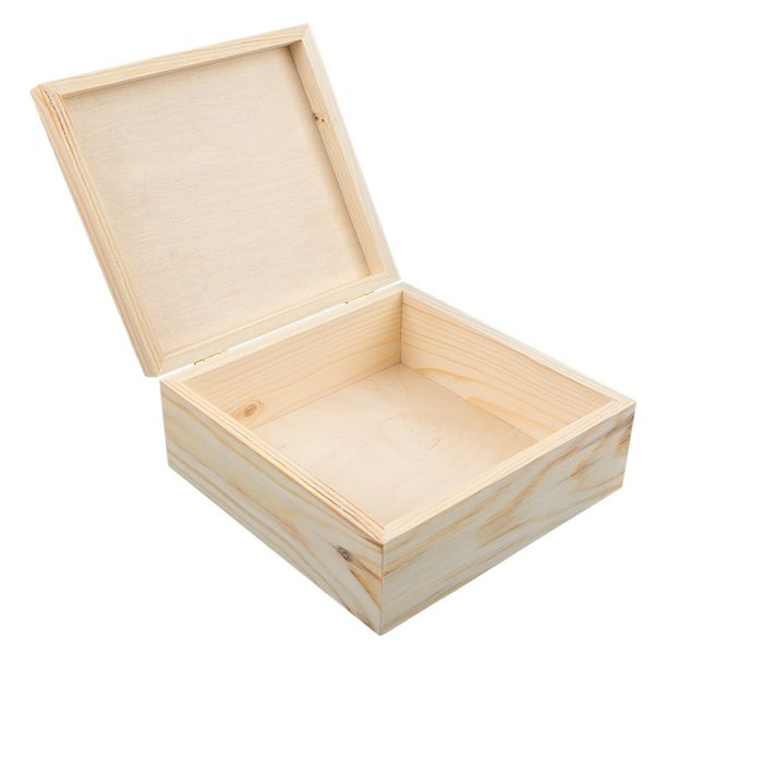 Шкатулка деревянная