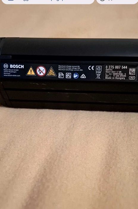 Продавам батерия  за електрически велосипед / Bosh 625 - вертикална