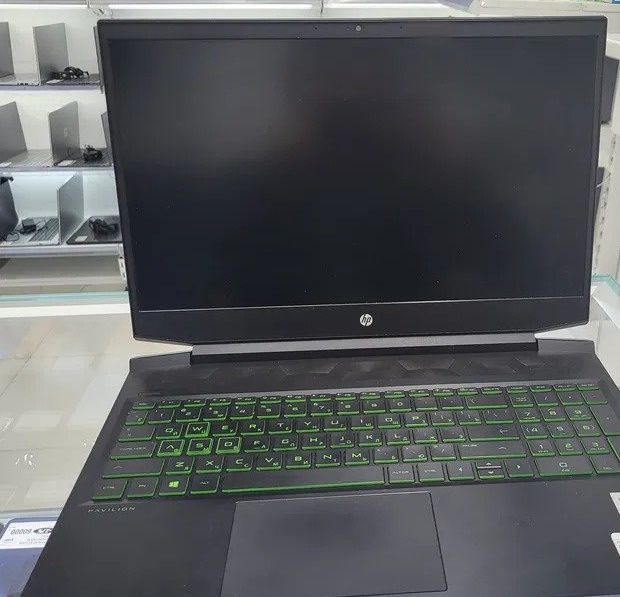 Ноутбук HP I5 10300H SSD512gb GTX1650ti