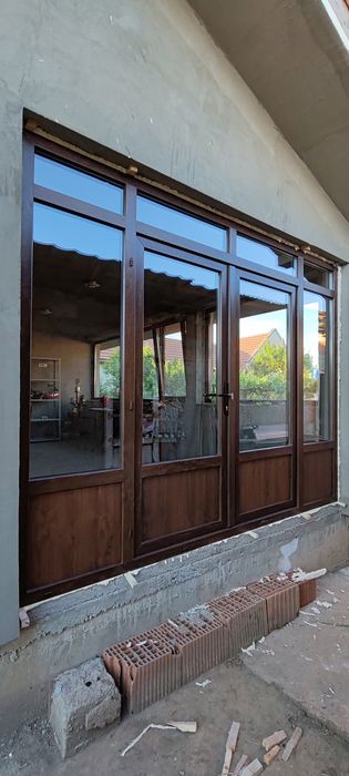 Termopane și Rulouri Exterioare