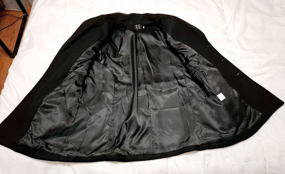 Palton negru marime L,