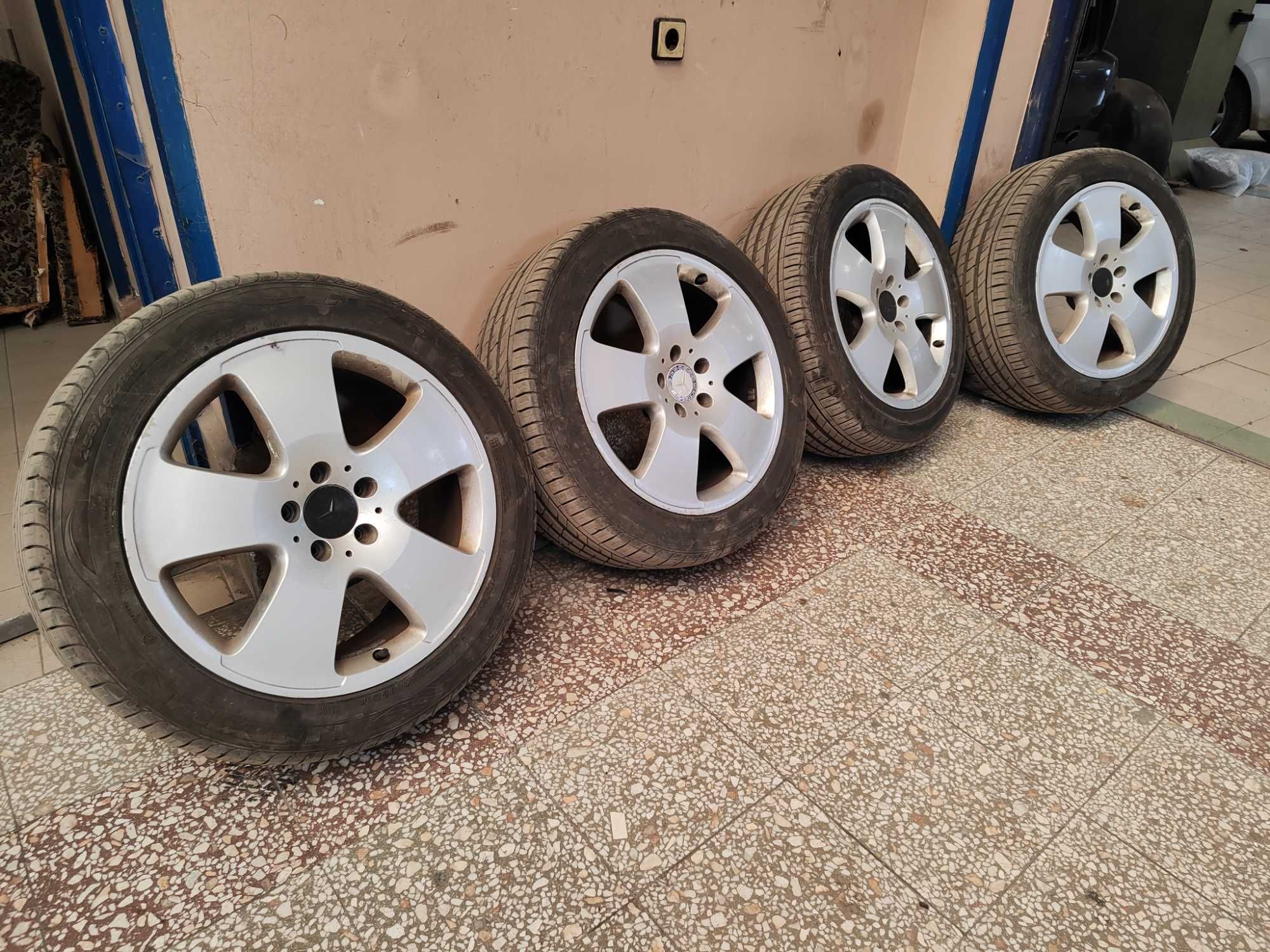 Джанти 5х112 с гуми 255 45 18 за Мерцедес W221