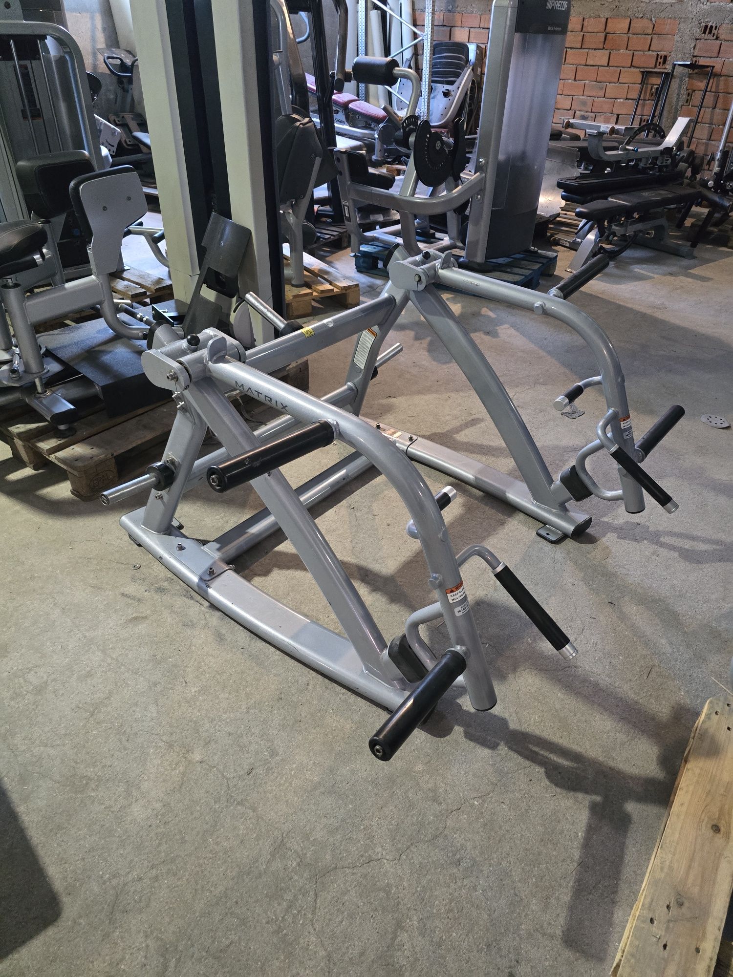 Matrix dead lift + trapec матрих машина за мъртва тяга и трапец