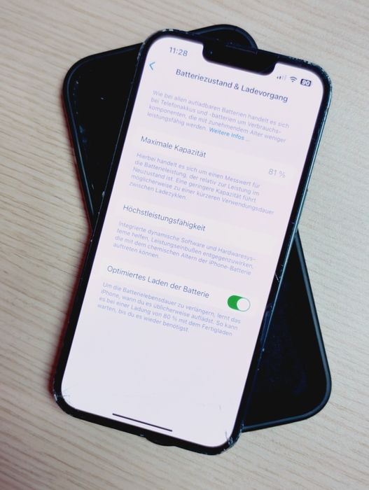 Продавам Iphone 13 128gb