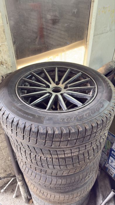 Тайота, хюндай, мерс 16 зимни