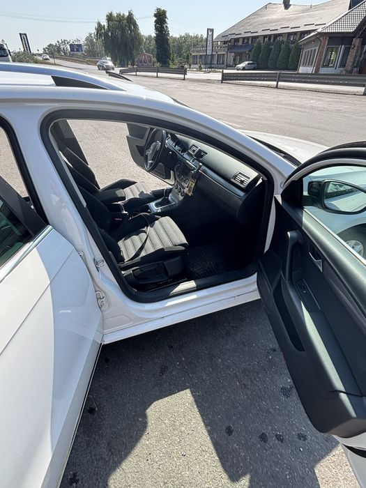 Volkswagen passat B7 4x4. 177 cai  cc 2000