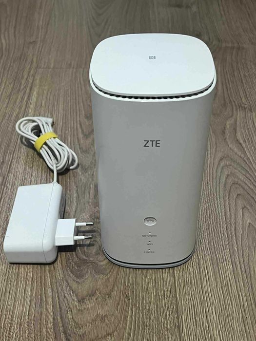 Router modem sim 5G+ ZTE MC888 Pro,Wi-Fi 6 Mesh,2.4/5 GHz Liber retea