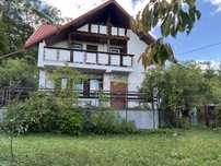 Casa in Dragimirna, Suceava