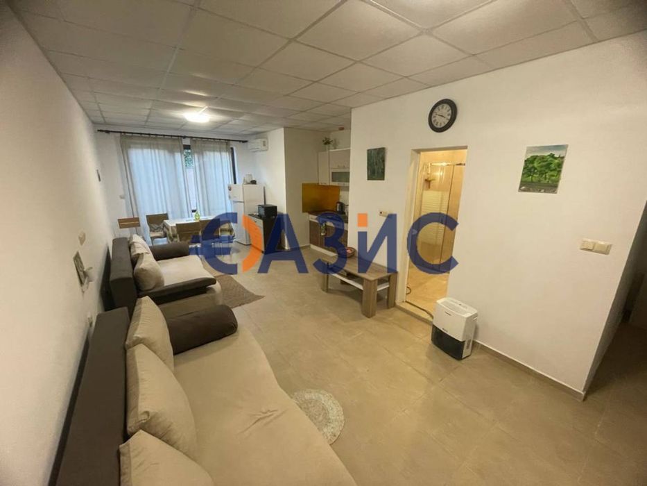 Продава се Едностаен апартамент в к.к. Слънчев бряг - 53 кв.м за 753 €/кв.м - Снимка #5