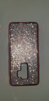 SAMSUNG S9plus с 3 калъфа за него