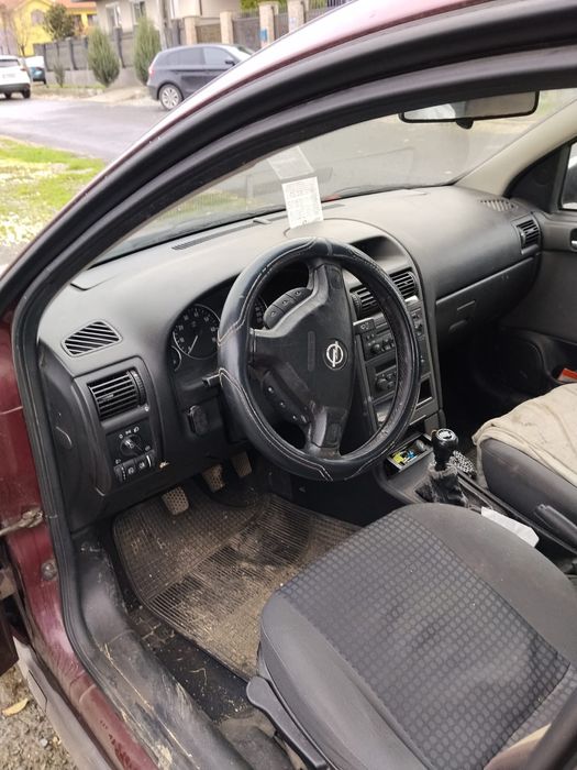 Piese Opel Astra G break motor 1.4 ecotec an 2004