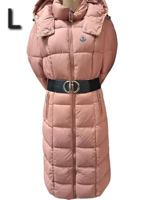 Geaca lunga dama doar L in stoc curea inclusa .