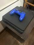 Vand ps4 astazi 800 gb