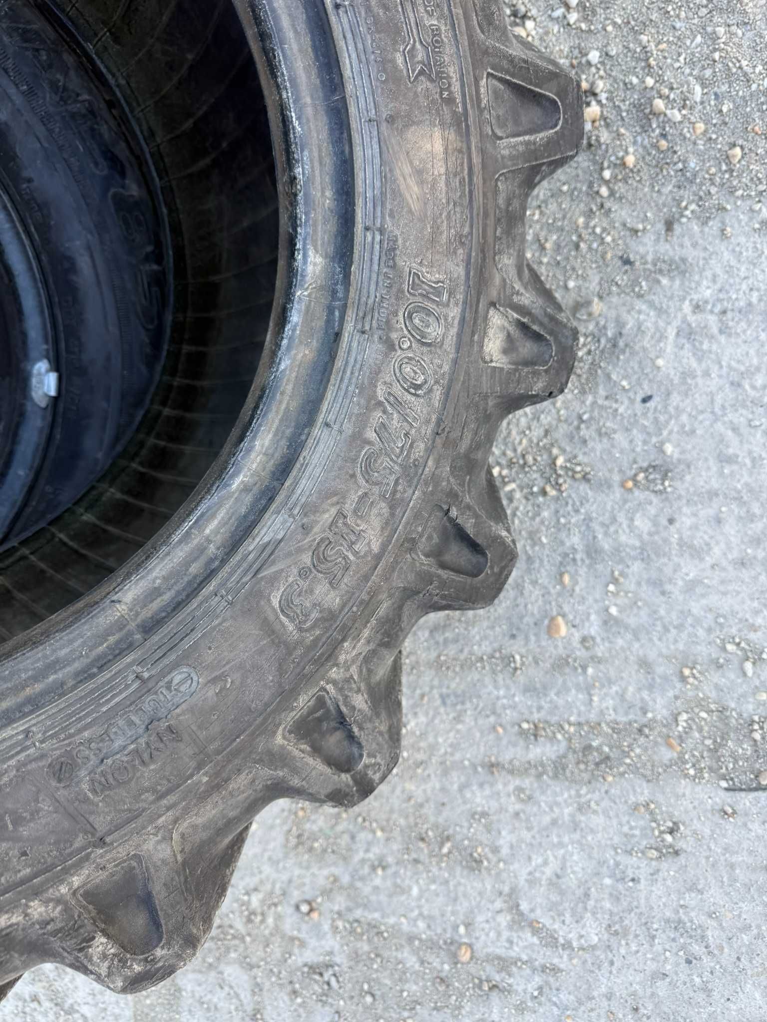 Anvelope 10/75 R15,3