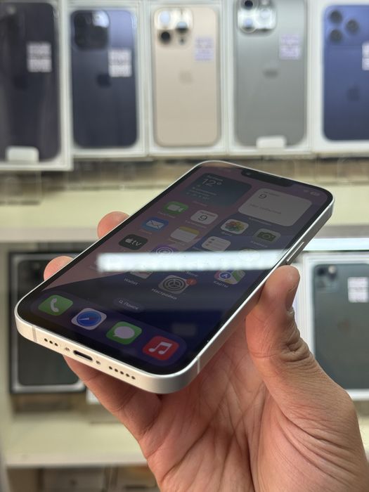  iPhone 13 5G 128gb zd/a starlight всё работает
