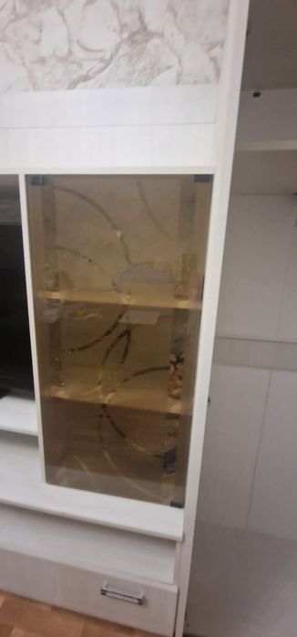 Продам горку-стенку б/у